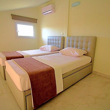 Sky Rays Luxury Apartments 尼基季 外观 照片