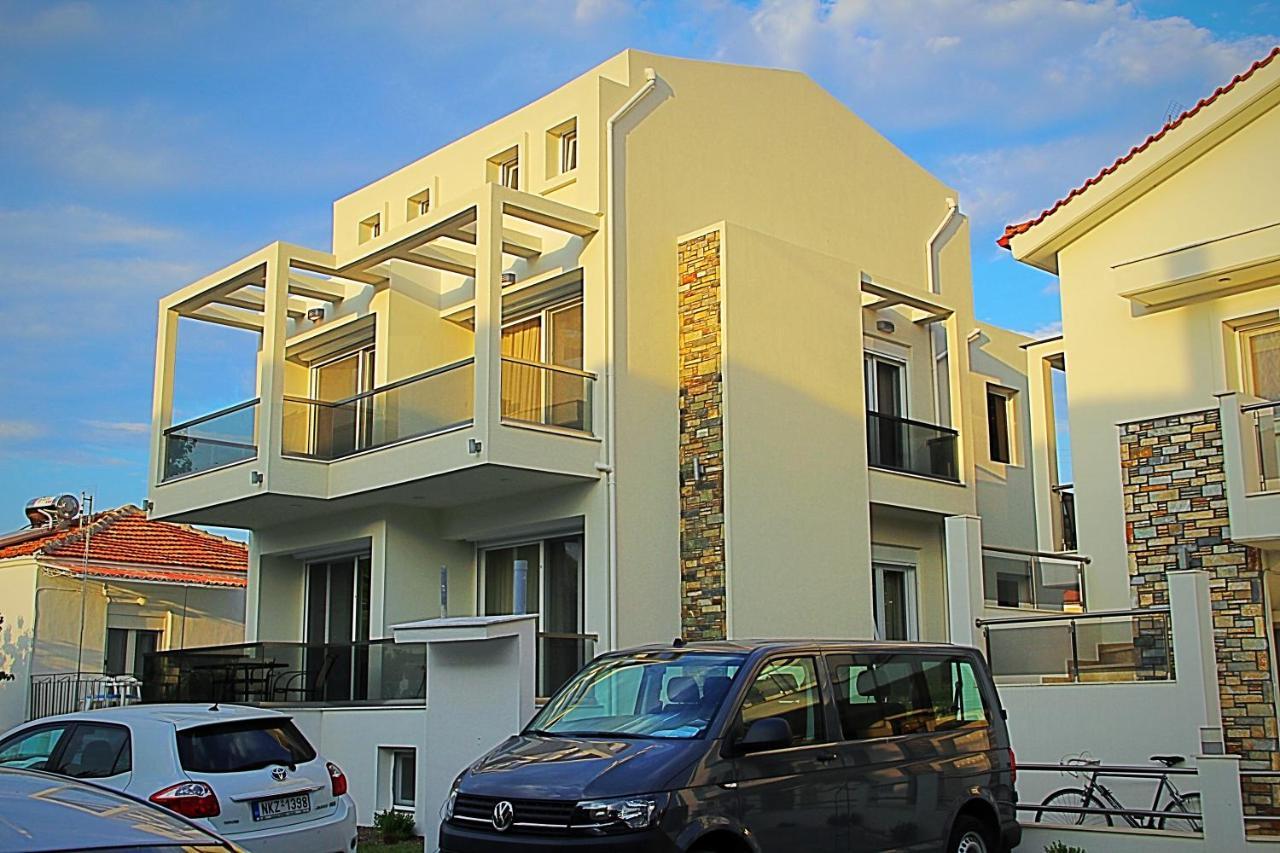 Sky Rays Luxury Apartments 尼基季 外观 照片