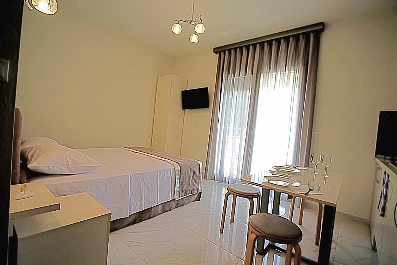 Sky Rays Luxury Apartments 尼基季 外观 照片