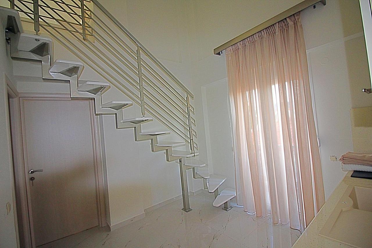 Sky Rays Luxury Apartments 尼基季 外观 照片