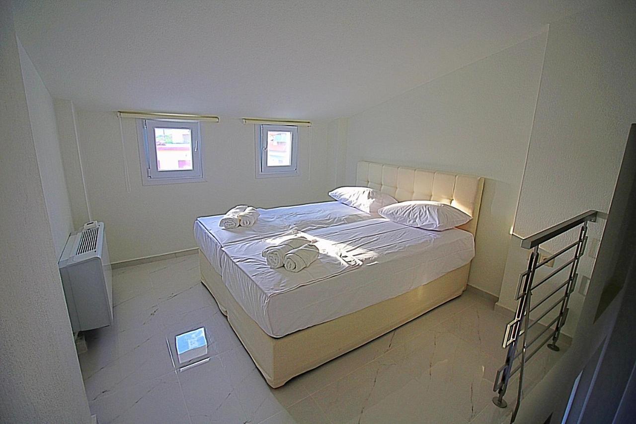 Sky Rays Luxury Apartments 尼基季 外观 照片