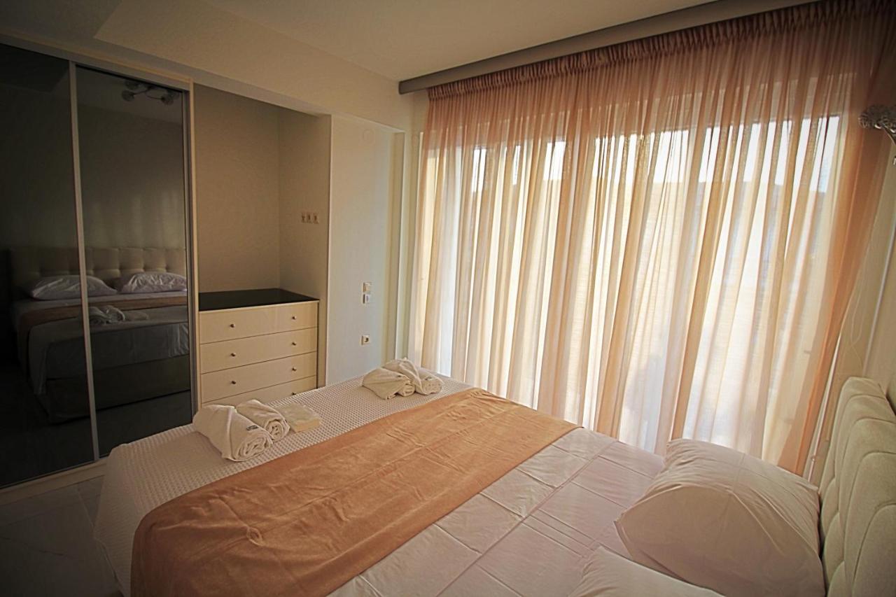 Sky Rays Luxury Apartments 尼基季 外观 照片