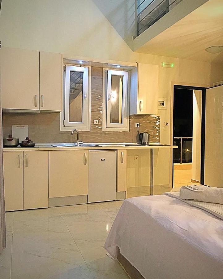 Sky Rays Luxury Apartments 尼基季 外观 照片